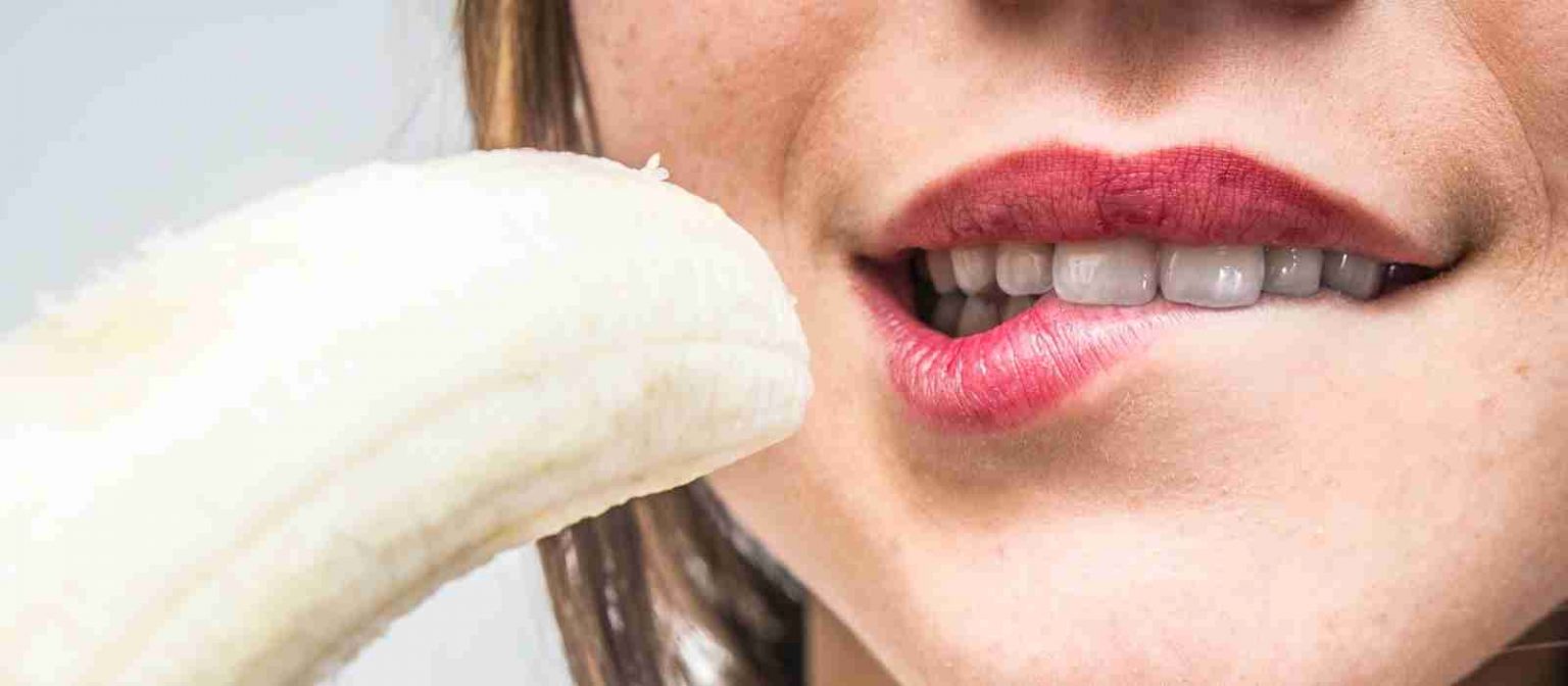 Can I Eat Banana While Breastfeeding? The Pros and Cons Mommy and Love